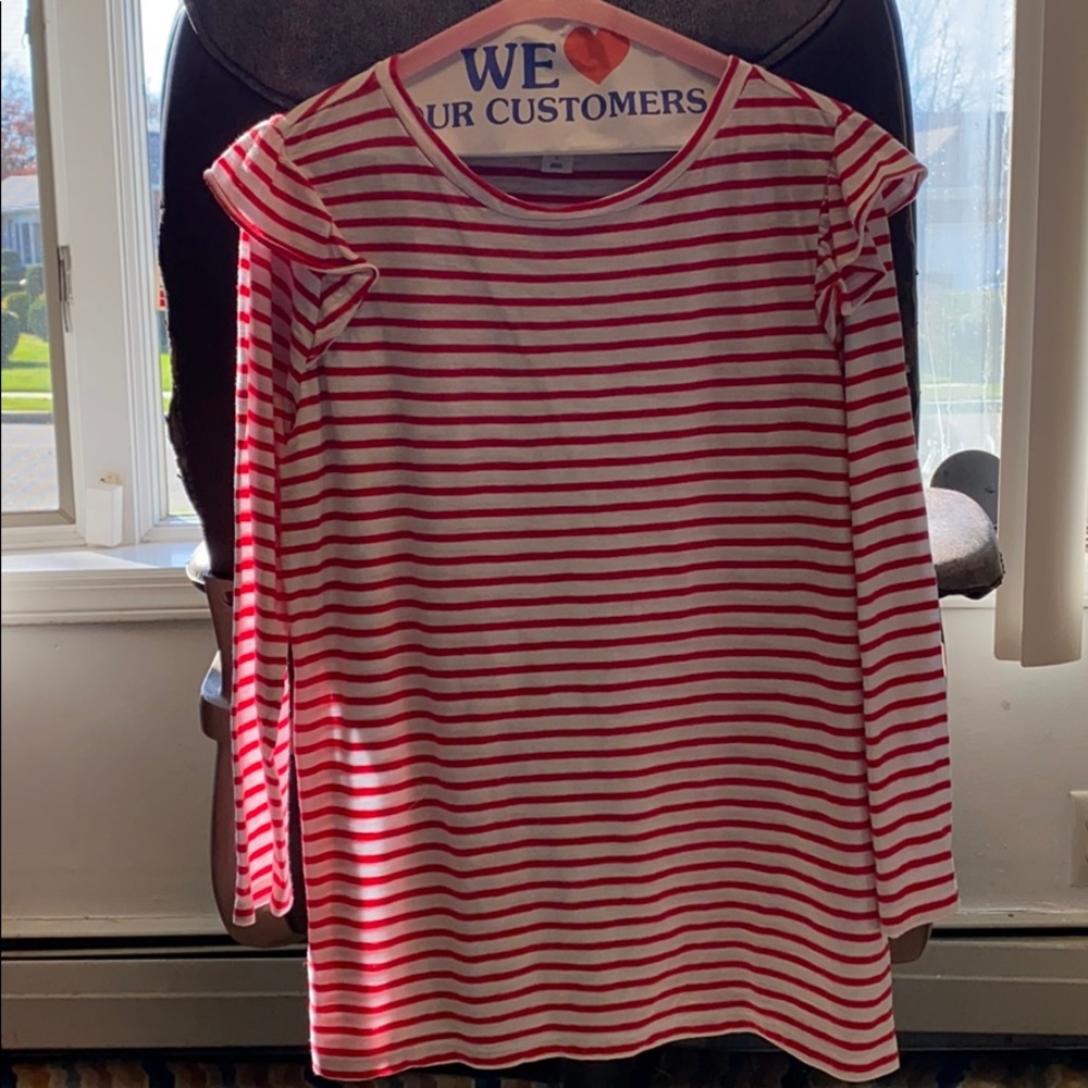 Striped top w ruffles